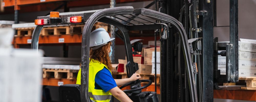 Forklift Height, Licences and Practical Considerations